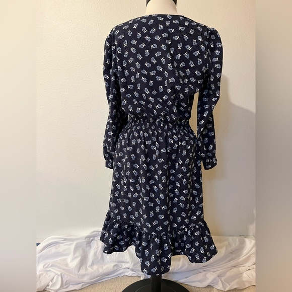 Draper James Navy Floral Long Sleeve Dress women’s size M - Picture 2 of 3